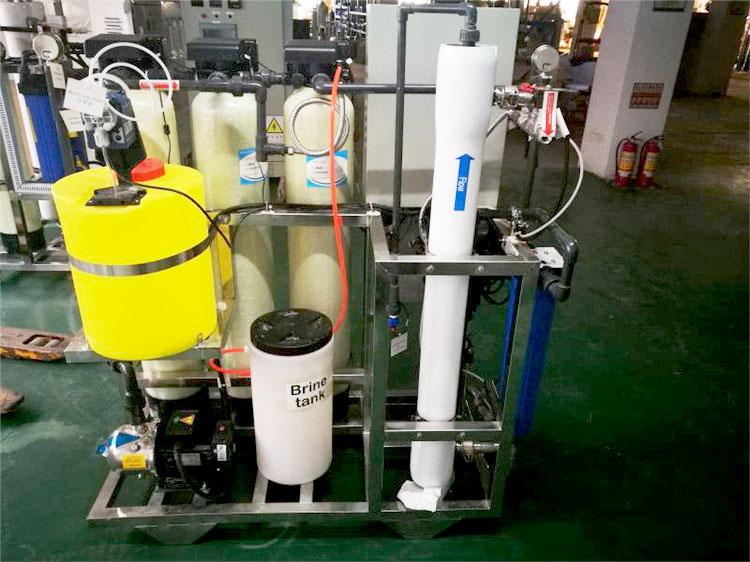 Water treatments plants reverse osmosis purify